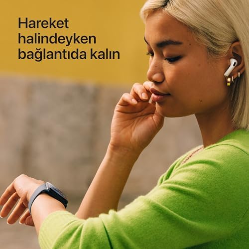 Apple Watch SE 3 GPS + Cellular 40 mm Yıldız Işığı Alüminyum Kasa Akıllı Saat ve Yıldız Işığı Spor Kordon - M/L. Fitness ve Uyku Takibi, Kalp Atış Hızı Takibi, Hep Açık Ekran, Suya Dayanıklı Tasarım - Görsel 4